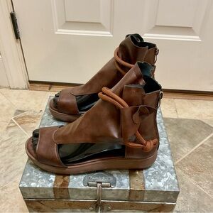 Brown PU-Leather Women's Sandals